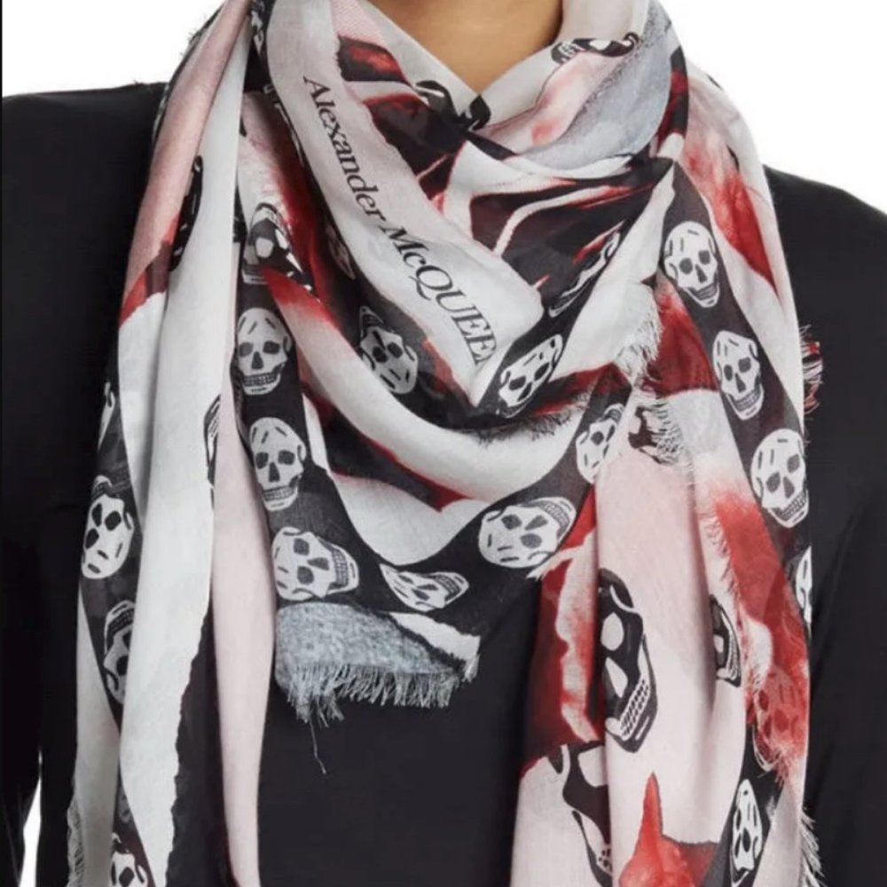 Alexander McQueen Torn Rose Skull Scarf NWT Red Black White